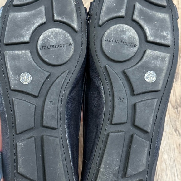 Liz Claiborne • Navy Selma Flex Form Comfort Ballet Flats - Picture 7 of 8